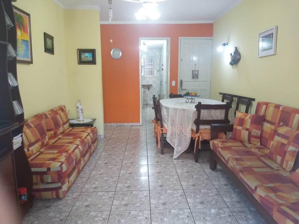 Apartamento de 2 D c/suíte no centro