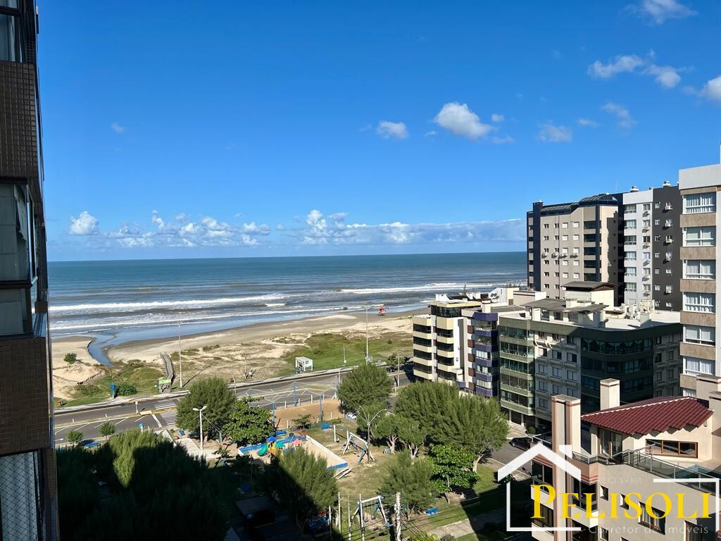 Apartamento 2D c/suíte vista mar e praça